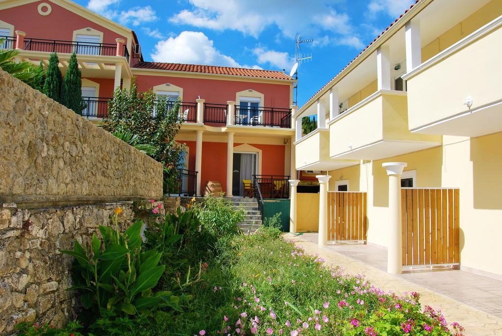 Corfu Pearl Aparthotel Лиападес Екстериор снимка