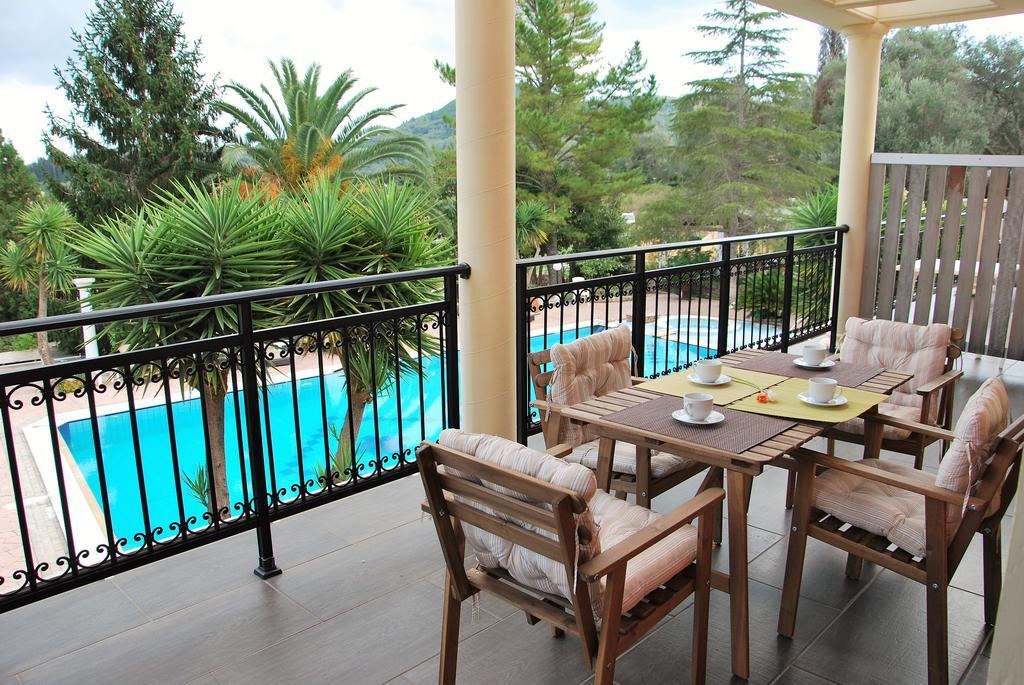 Corfu Pearl Aparthotel Лиападес Екстериор снимка
